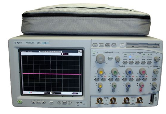 Agilent/HP/Oscilloscope Digital/54832D