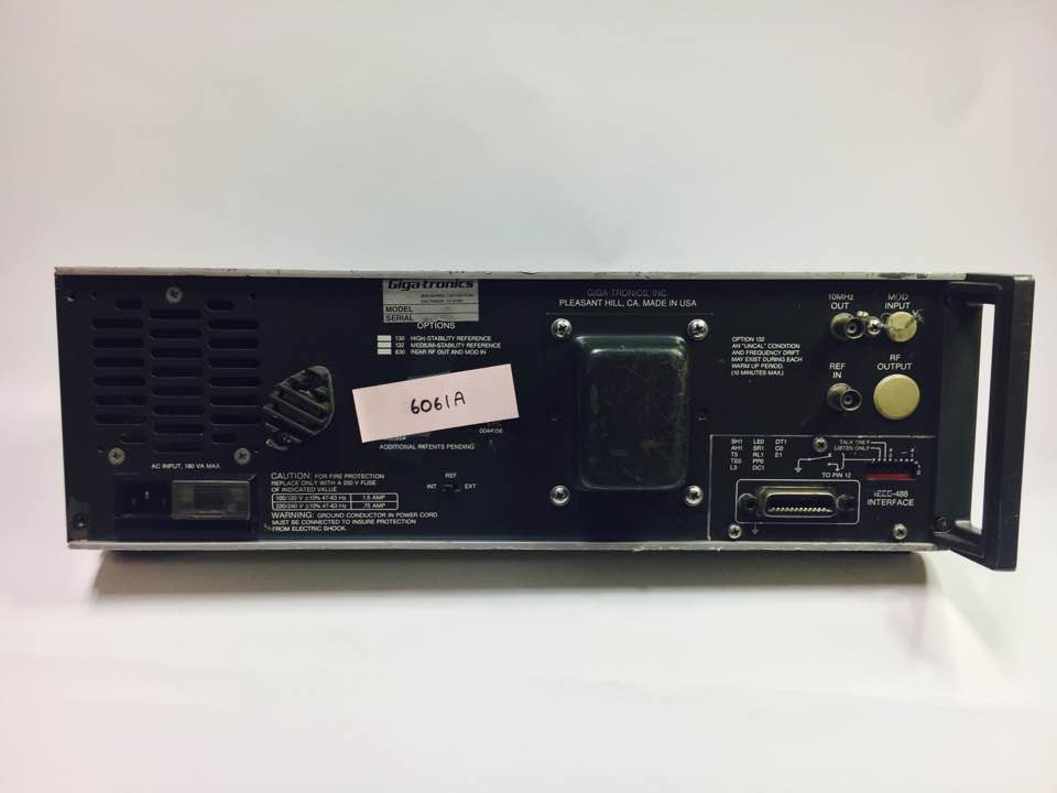 Fluke/Signal Generator/6061A