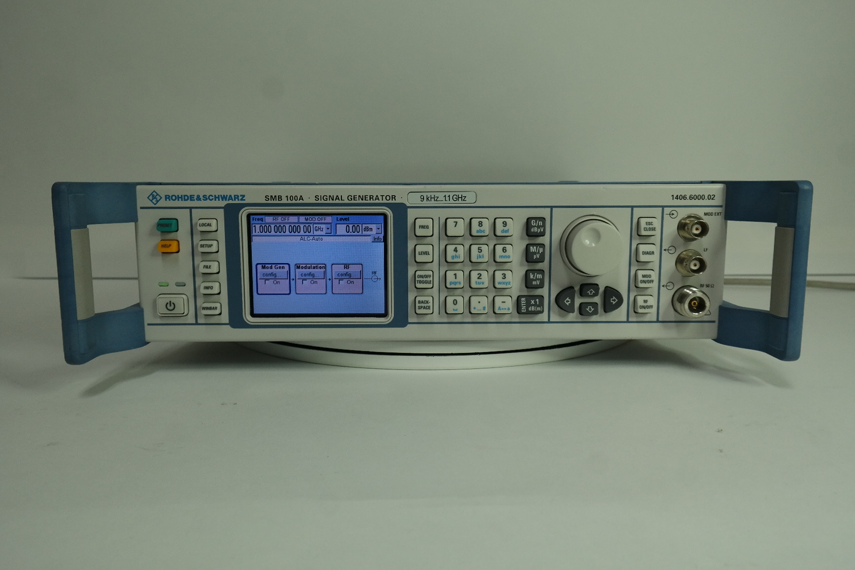 Rohde Schwarz/Signal Generator/SMB100A/B101