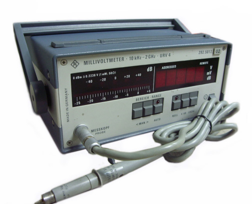 Rohde Schwarz/Millivolt Meter/URV4