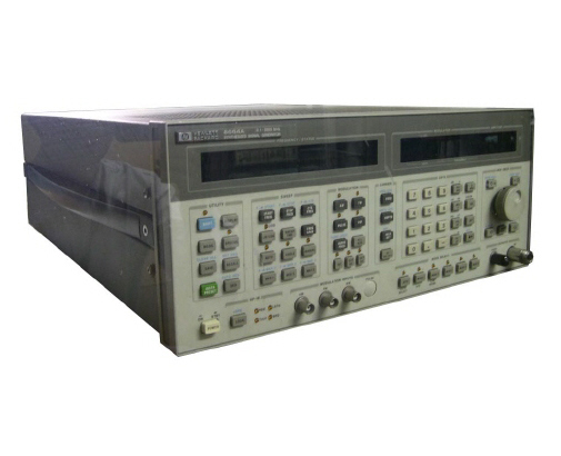 Agilent/HP/Signal Generator/8664A/001/004